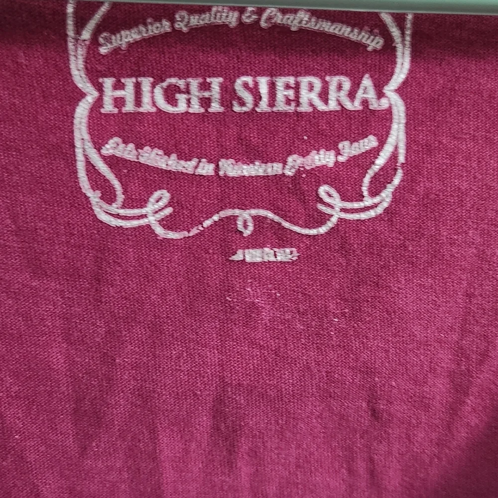 Women's Maroon Top - Picture 4 of 4